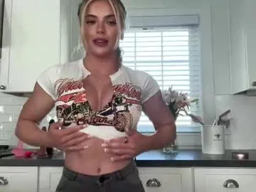 danafiore – webcam model profile photo Image 3