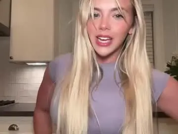 danafiore – webcam model profile photo Image 4