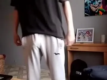 skinnyguywithbigd – webcam model profile photo Image 9