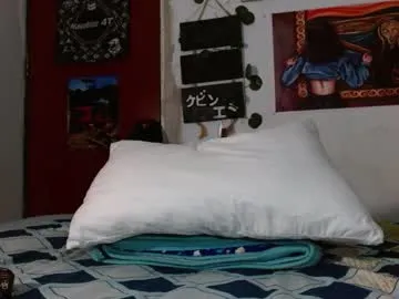 CristalAndDeimon – webcam model profile photo Image 12