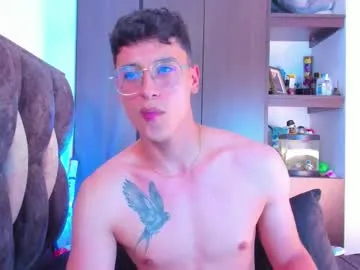 MuscularKevinxxx – webcam model profile photo Image 15