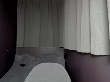 ZoeyReed – webcam model profile photo Image 13