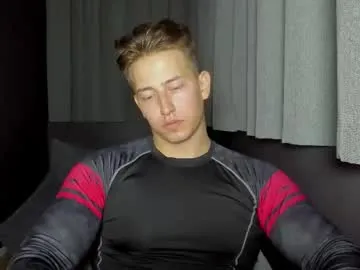 ZoeyReed – webcam model profile photo Image 15