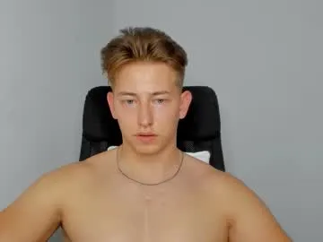 ZoeyReed – webcam model profile photo Image 19