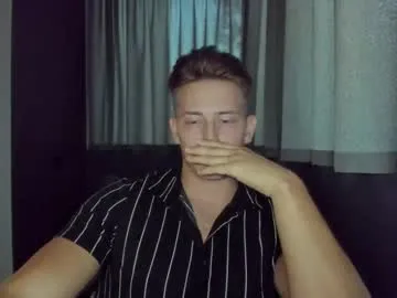 ZoeyReed – webcam model profile photo Image 6