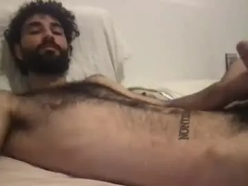 HugeTitties – webcam model profile photo Image 2