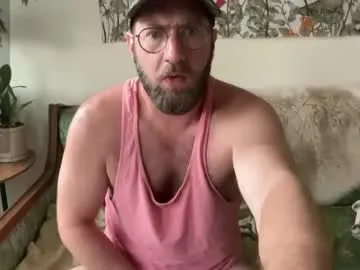 HugeTitties – webcam model profile photo Image 9