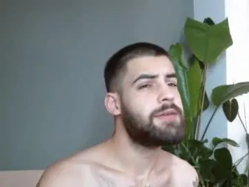 AmyBelmontt – webcam model profile photo Image 3