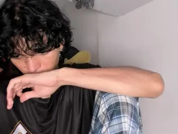 ZoeyReed – webcam model profile photo Image 16