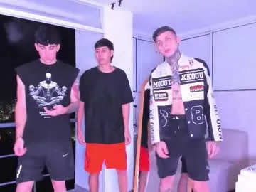 LauraFord – webcam model profile photo Image 12