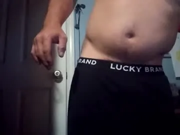 curlytwinkboy – webcam model profile photo Image 7