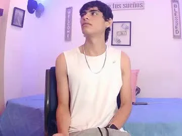 Akiravega – webcam model profile photo Image 4