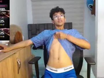 masters_sexx – webcam model profile photo Image 14