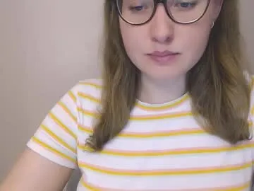 SkyLumen – webcam model profile photo Image 12