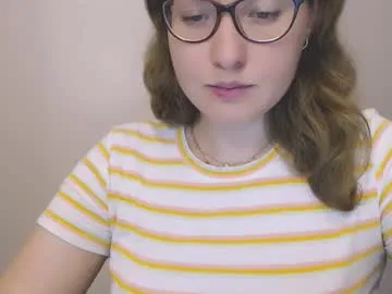 SkyLumen – webcam model profile photo Image 13