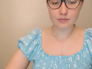 SkyLumen – webcam model profile photo Image 7