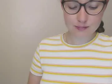 SkyLumen – webcam model profile photo Image 8