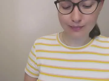 SkyLumen – webcam model profile photo Image 9