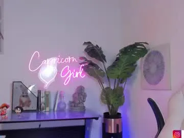 xxNATxxX – webcam model profile photo Image 15