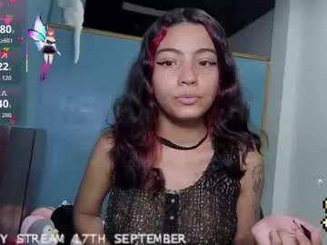 CassieGil – webcam model profile photo Image 16