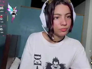 CassieGil – webcam model profile photo Image 17