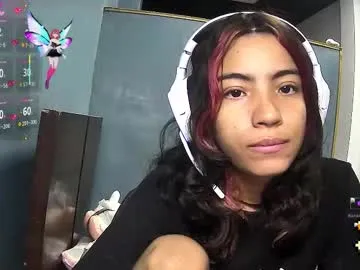 CassieGil – webcam model profile photo Image 7