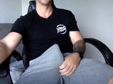 EmiRoseth – webcam model profile photo Image 6