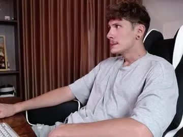 voyeurism_guys – webcam model profile photo Image 9