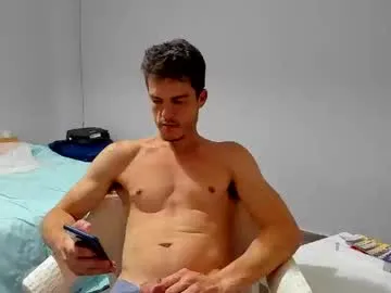 Perfektra – webcam model profile photo Image 3