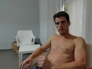 Perfektra – webcam model profile photo Image 4