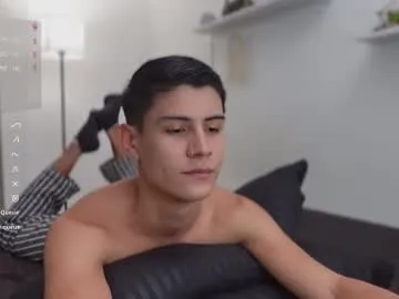 pizza_pa – webcam model profile photo Image 13