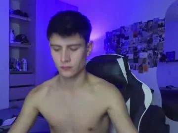 pizza_pa – webcam model profile photo Image 18