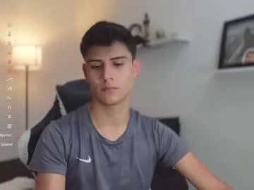 pizza_pa – webcam model profile photo Image 9