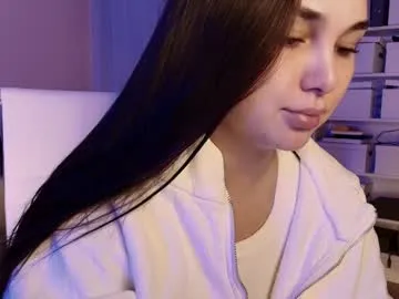 Alikams – webcam model profile photo Image 6