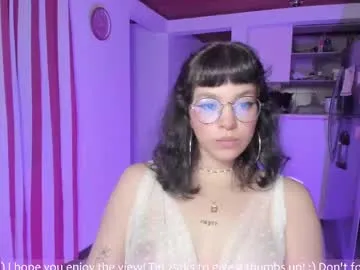 SkyLumen – webcam model profile photo Image 5