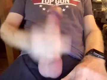 BrunetteSara – webcam model profile photo Image 4