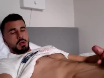 alanna_Micheles – webcam model profile photo Image 3