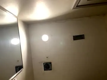 RebbecaWells – webcam model profile photo Image 12