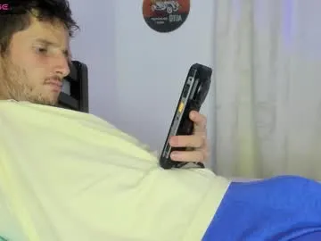 Donovan_Desmond – webcam model profile photo Image 15