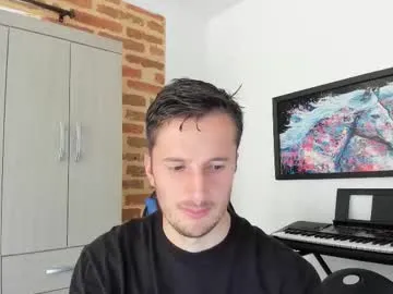 Donovan_Desmond – webcam model profile photo Image 9