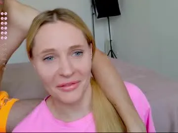 IsabelaJohnson – webcam model profile photo Image 10