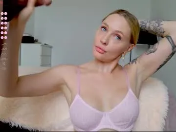 IsabelaJohnson – webcam model profile photo Image 7