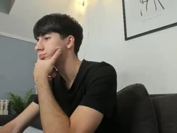 paroncho – webcam model profile photo Image 7