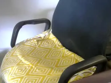 EmiRoseth – webcam model profile photo Image 11