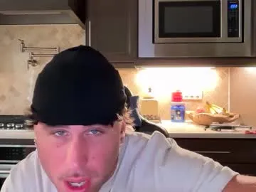 paronti – webcam model profile photo Image 19