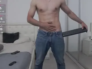 shoma2003 – webcam model profile photo Image 5