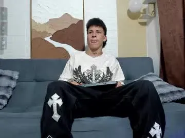 ValenWill – webcam model profile photo Image 5