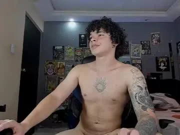 Donovan_Desmond – webcam model profile photo Image 12