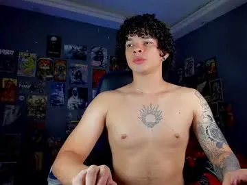 Donovan_Desmond – webcam model profile photo Image 14