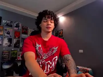 Donovan_Desmond – webcam model profile photo Image 19